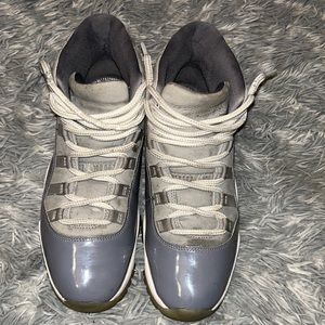 MENS Cool Grey Jordan 11s